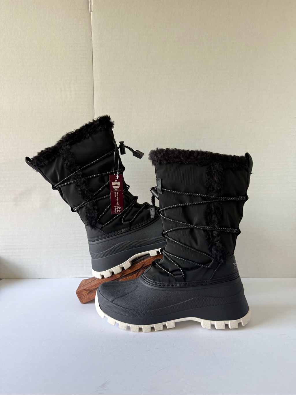 Royal Canadian Farrah Winter Snow Boots Blackwomenâs Size 6 Waterproof Base New